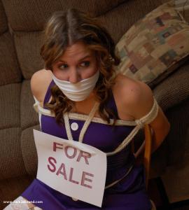 www.jackiebound.com - Carjacked Part II thumbnail