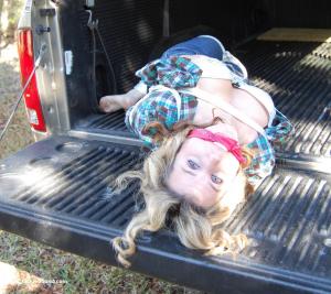 www.jackiebound.com - XXXX in a Pickup Truck photos thumbnail